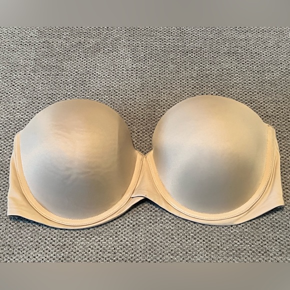 Maidenform Strapless‎ Bra 40D - Picture 1 of 5